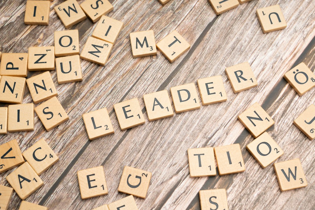 leadership operating system cover illustration with principles, cadences, and metrics